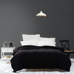 Karaca Home Joena Einzeldecke Schwarz, 150 × 220 cm