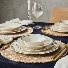 Karaca Forever Bone China İznik Tafelservice für 6 Personen – 24-teilig