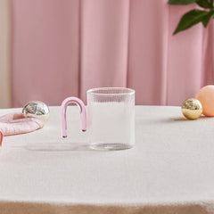 Karaca Miracle Kaffeetasse mit rosa Henkel, 320 ml