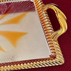 Gold-plated masterpiece: medium-sized rectangular tray with a noble shine