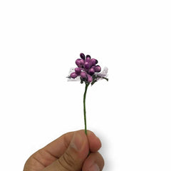 10er Mini Deko-Blumenstrauss – 10 cm violette Kunstblume mit Tüll und Blättern