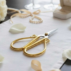 Dekoriert Schere Gold