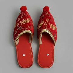 Paire de chaussons en velours ornés de pompons au design Bindallı – Pantoufles orientales rouges pour henné et mariage